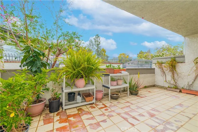 $455,000 | 7 Town And Country Road, Phillips Ranch, CA 91766