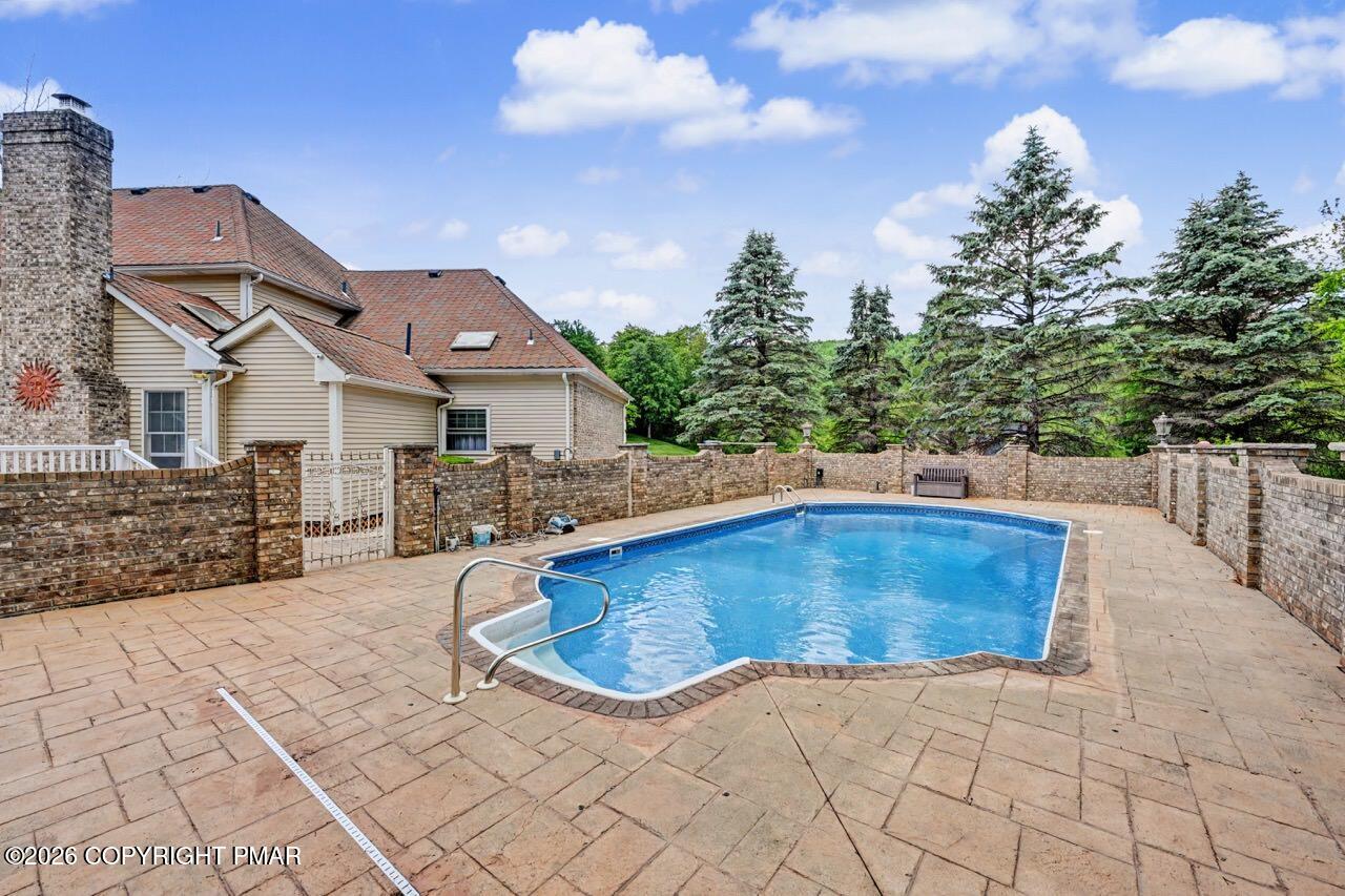 2134 Fox Run Road Stroudsburg, PA 18360 - Photo 94 of 110 2134 Fox Run photo 97