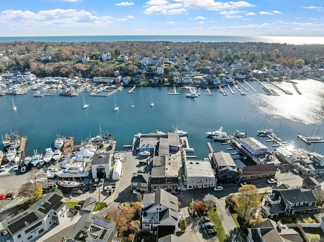 $669,000 | 60 Rocky Neck Avenue, Unit 202, Gloucester, MA 01930