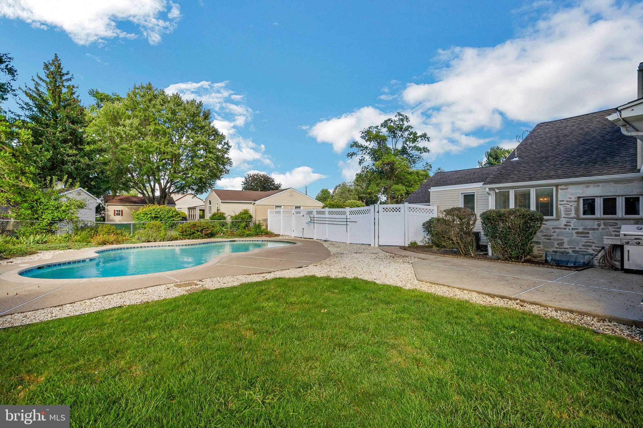 3870 Whitman Road Huntingdon Valley, PA 19006 - Photo 29 of 31 Gallery Image 29