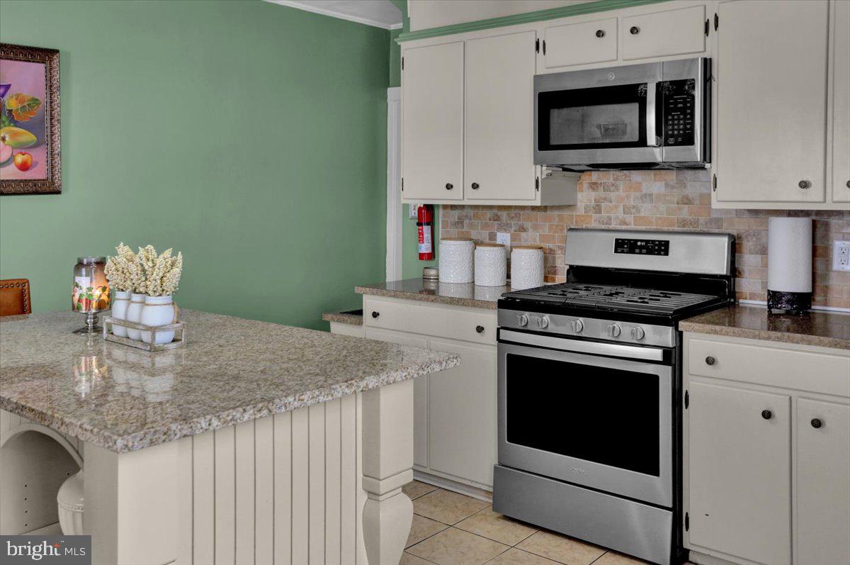 1223 Robeson Street Reading, PA 19604 - Photo 9 of 29 Gallery Image 9