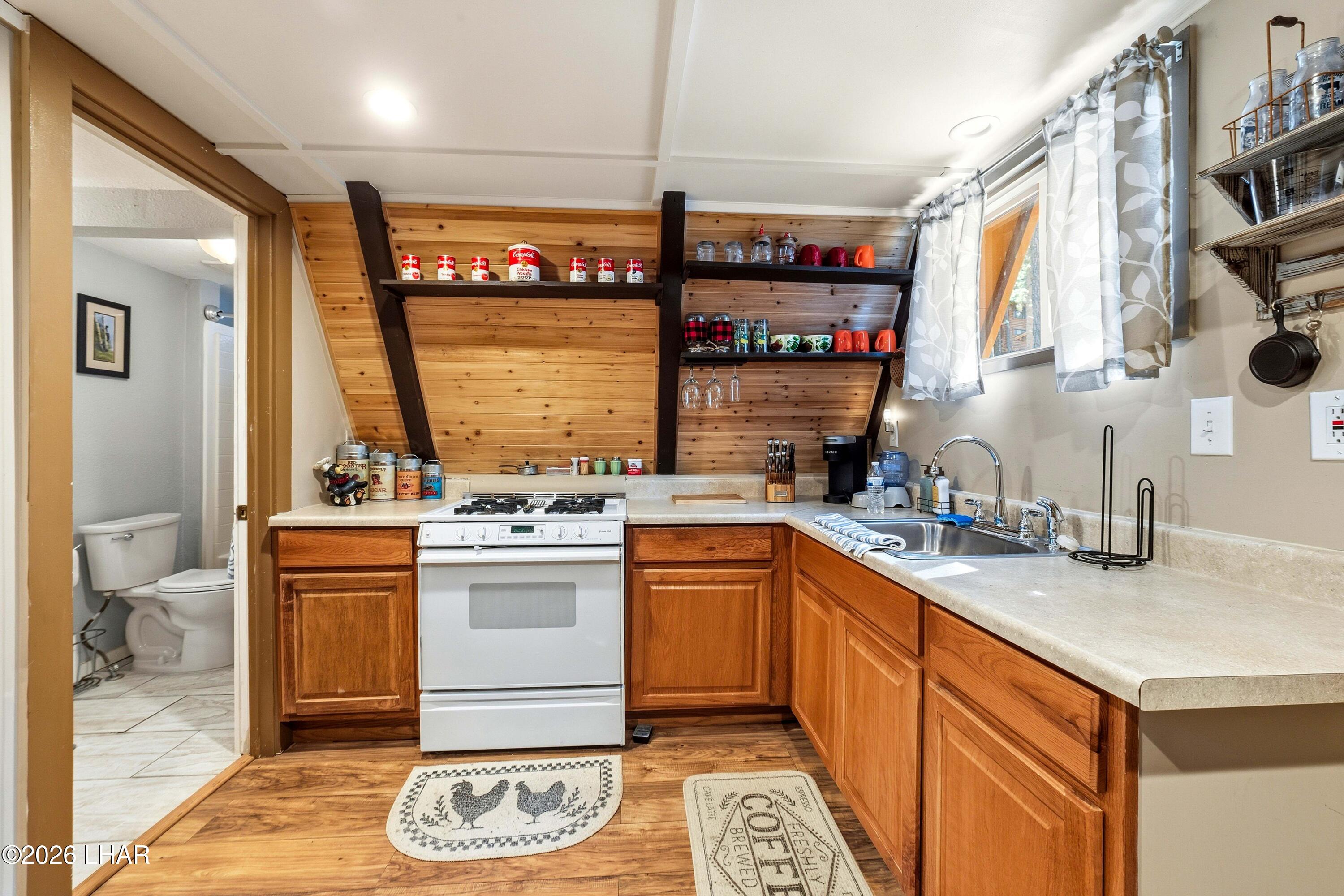 6540 East Crumb Road Kingman, AZ 86401 - Photo 13 of 38 6540 E Crumb Ct 13