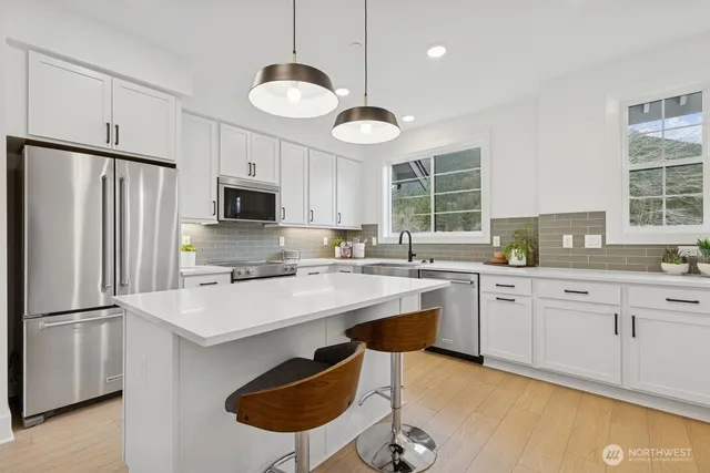 $1,039,900 | 2010 Southeast 12th Street, Unit 1206, North Bend, WA 98045