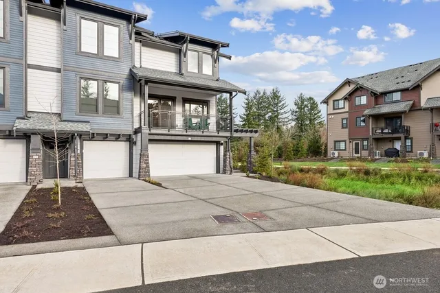 $1,039,900 | 2010 Southeast 12th Street, Unit 1206, North Bend, WA 98045