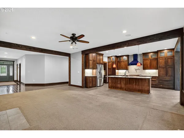 $1,390,000 | 18740 South Upper Highland Road, Beavercreek, OR 97004