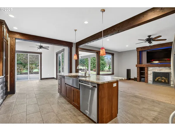 $1,390,000 | 18740 South Upper Highland Road, Beavercreek, OR 97004