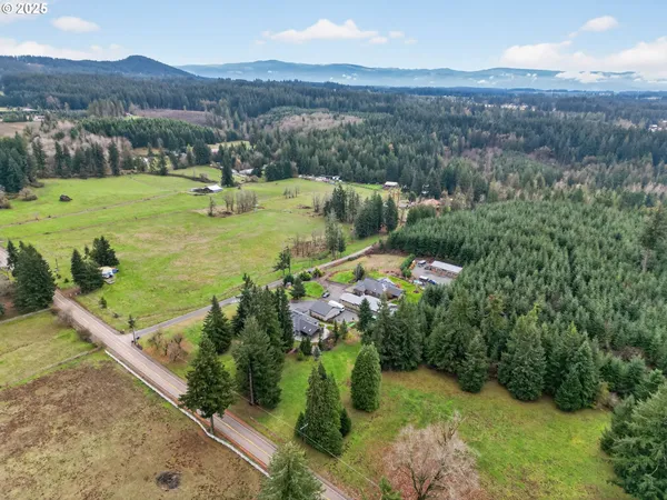 $1,390,000 | 18740 South Upper Highland Road, Beavercreek, OR 97004
