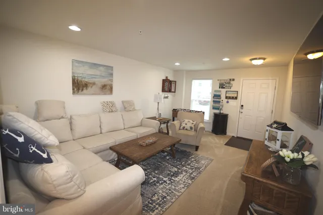 $2,450 | 130 Intrepid Lane, Berlin, MD 21811