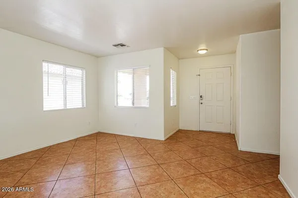 $2,125 | 6010 West Encinas Lane, Phoenix, AZ 85043