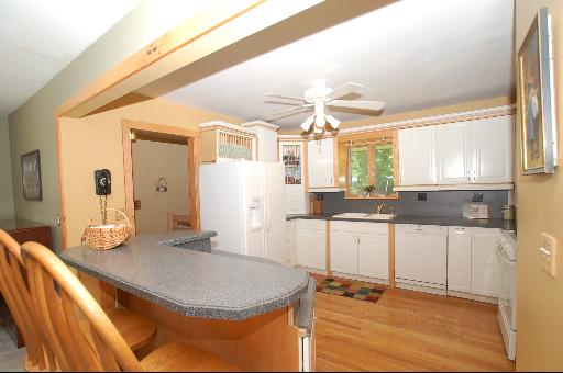 30 48w774 Route Big Rock, IL 60511 - Photo 9 of 16 a kitchen with sink and refrigerator