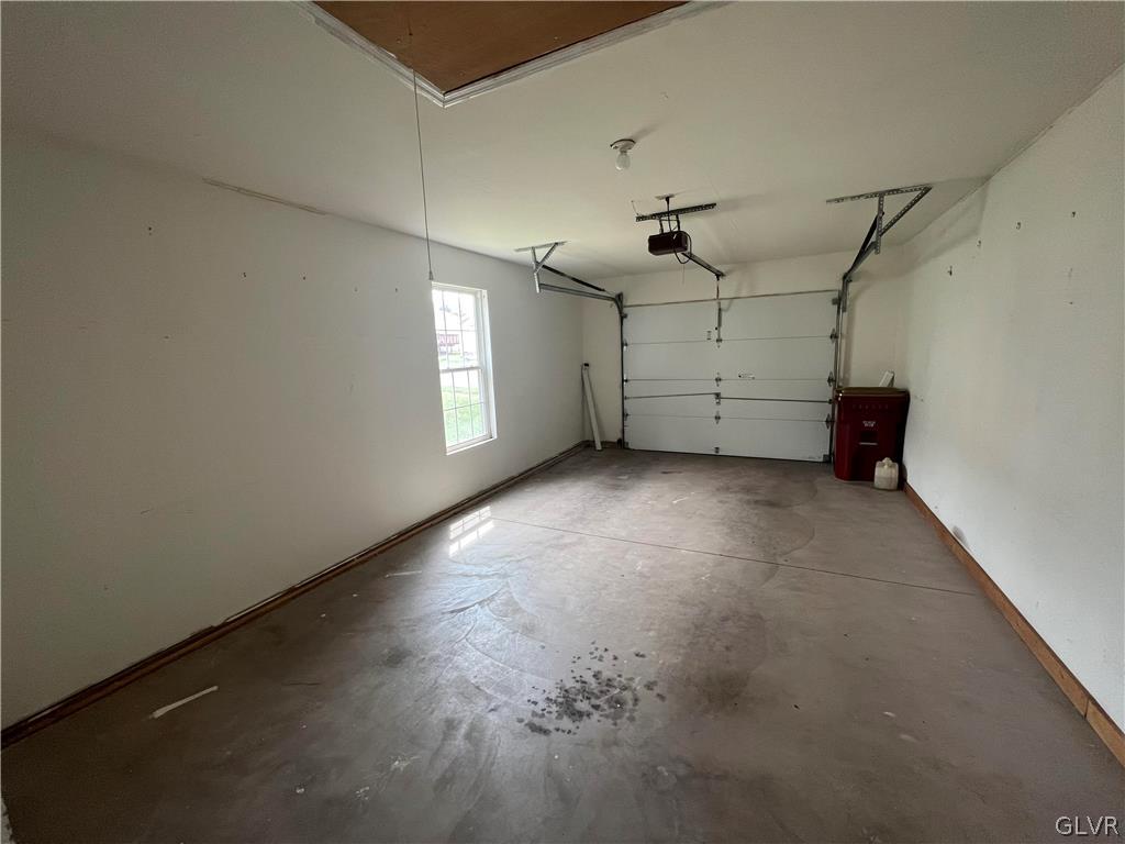27 Abbey Road Easton, PA 18040 - Photo 24 of 24 Gallery Image 24