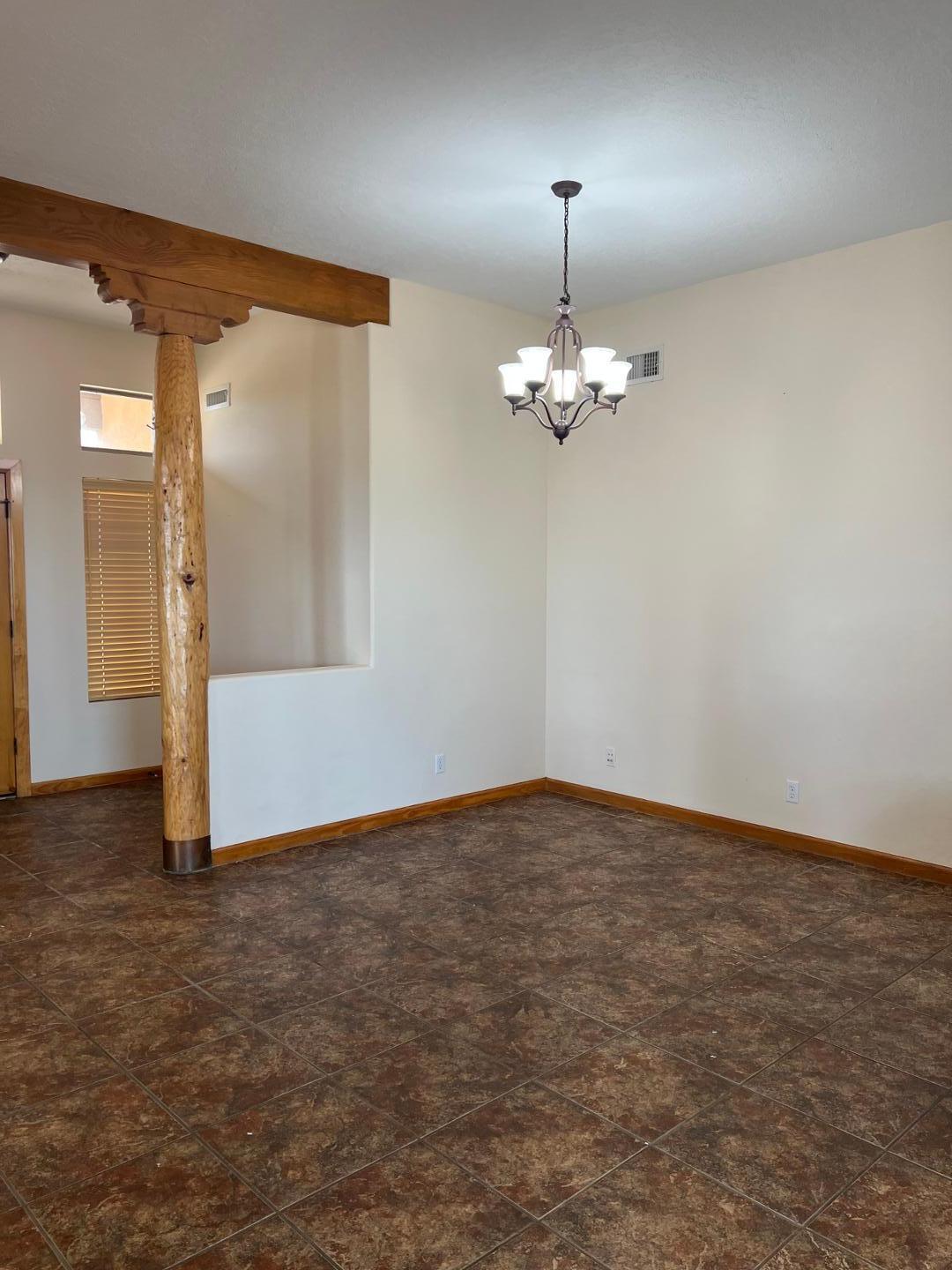 2453 Tyler Loop Northeast Rio Rancho, NM 87144 - Photo 4 of 22 Gallery Image 4