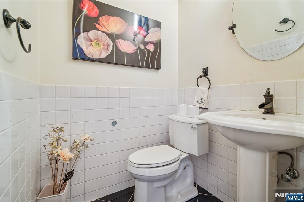 5 Horizon Road, Unit 403 Fort Lee, NJ 07024 - Photo 15 of 25