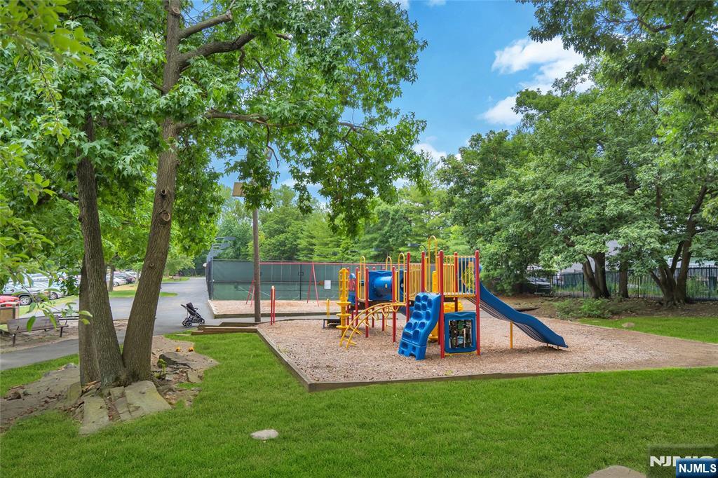 5 Horizon Road, Unit 403 Fort Lee, NJ 07024 - Photo 23 of 25