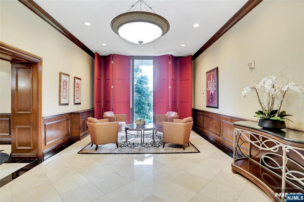 5 Horizon Road, Unit 403 Fort Lee, NJ 07024 - Photo 3 of 25