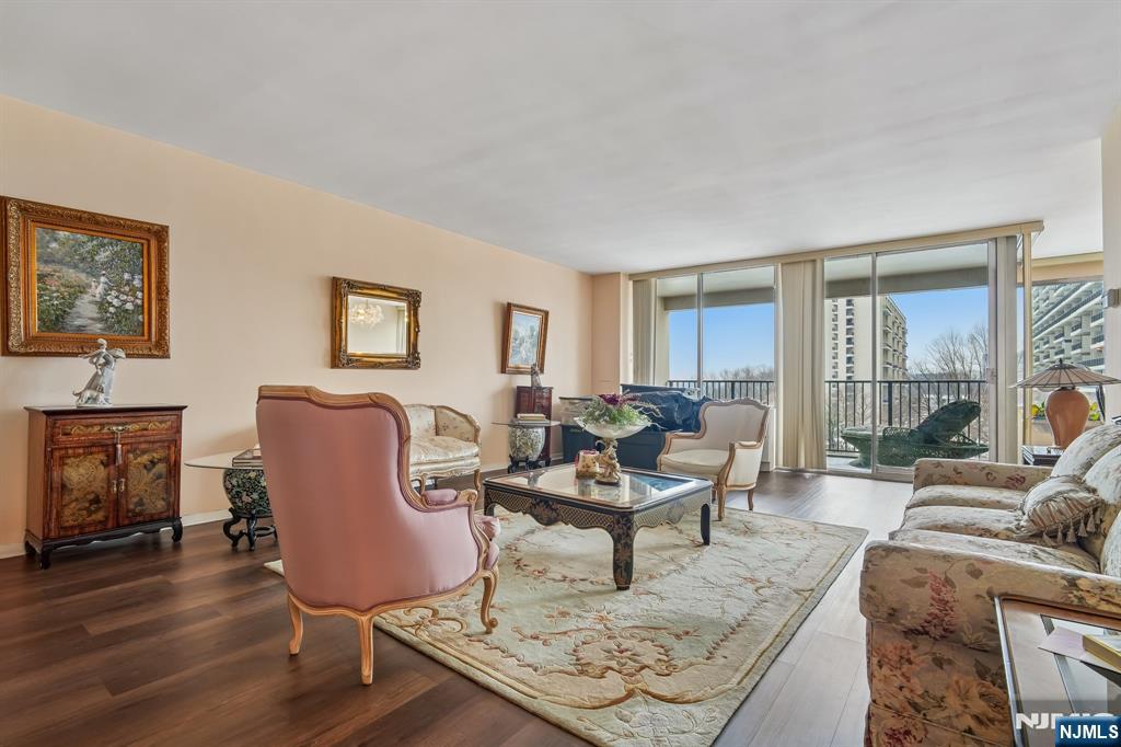 5 Horizon Road, Unit 403 Fort Lee, NJ 07024 - Photo 6 of 25