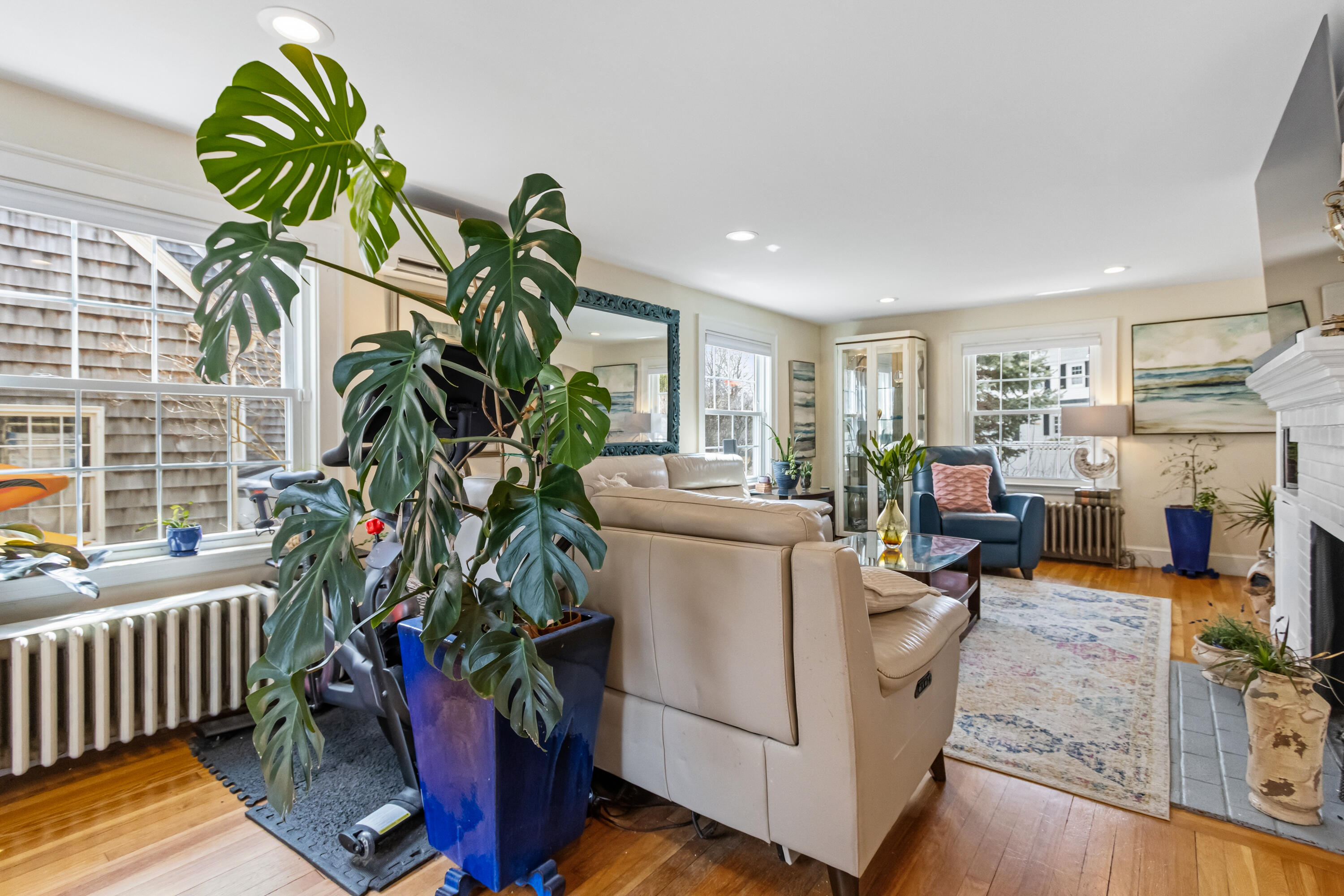 12 Reg Roc Road Falmouth, ME 04105 - Photo 23 of 75 Living room towards front of house