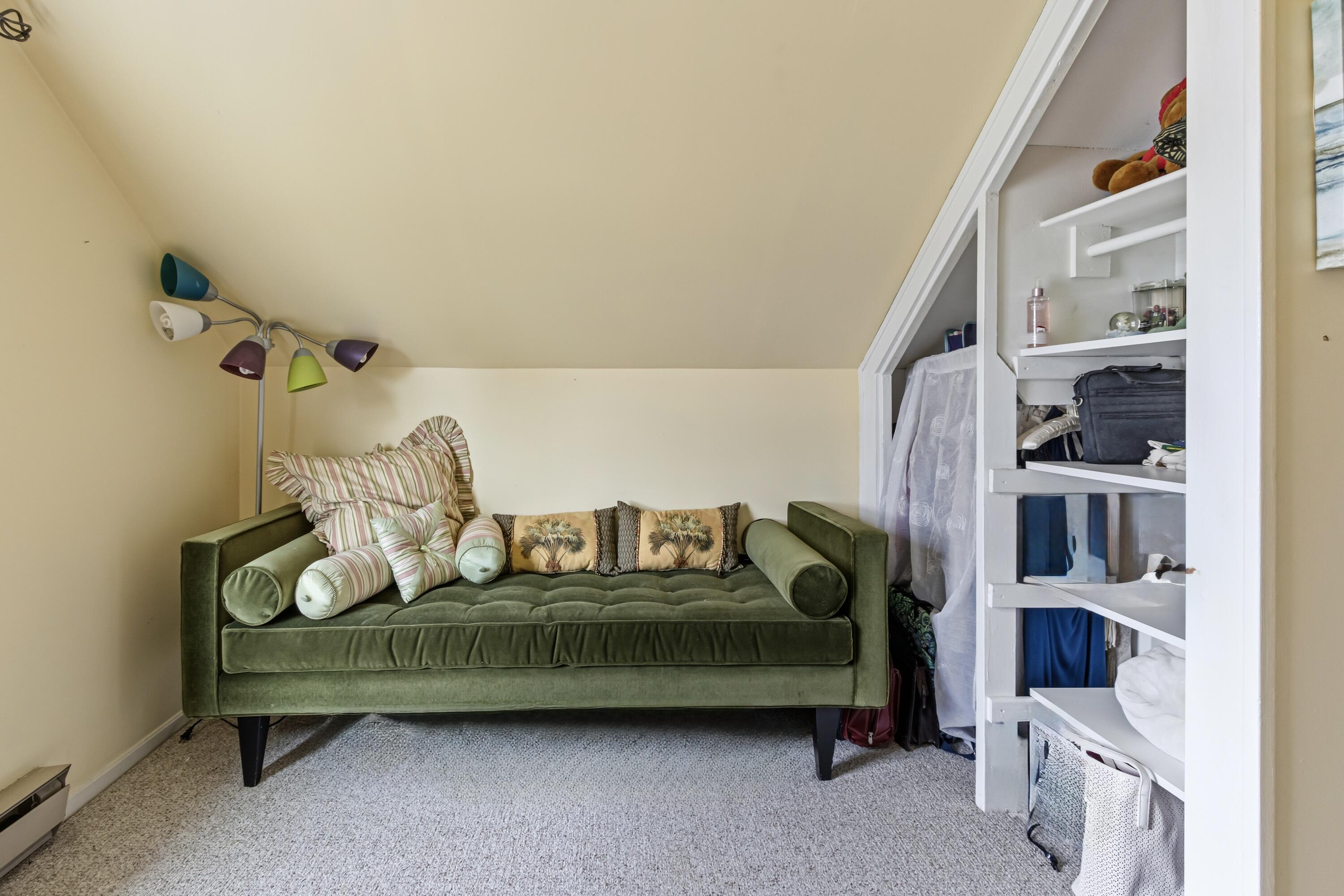 12 Reg Roc Road Falmouth, ME 04105 - Photo 49 of 75 Over flow room- 1