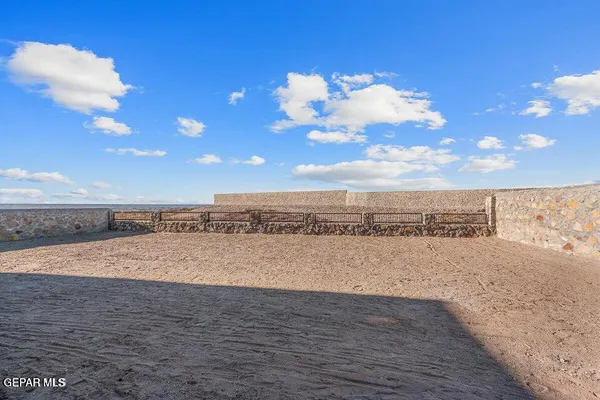 $779,900 | 7353 Cimarron Rim Road, El Paso, TX 79911