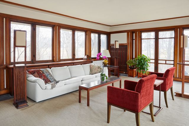 $750,000 | 265 Sylvan Road, Glencoe, IL 60022