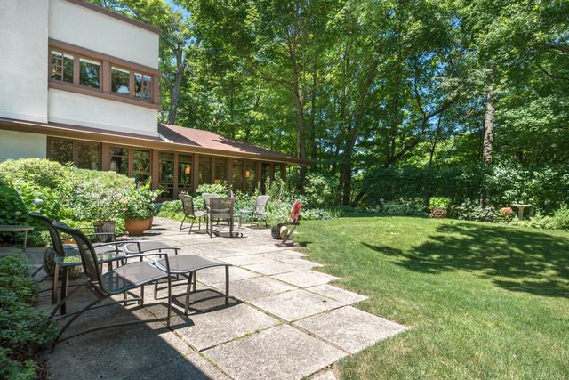 $750,000 | 265 Sylvan Road, Glencoe, IL 60022