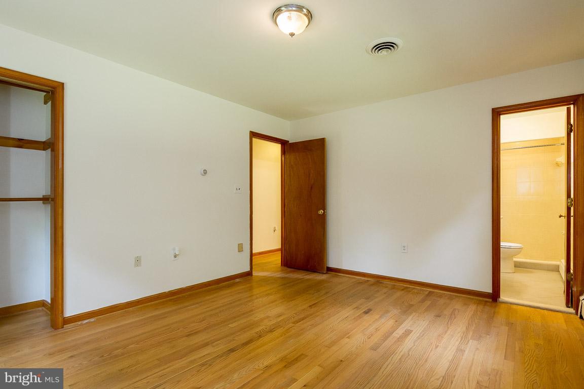 6611 Davis Ford Road Manassas, VA 20111 - Photo 12 of 30 Bedroom