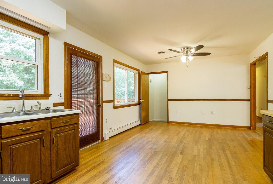 6611 Davis Ford Road Manassas, VA 20111 - Photo 20 of 30 Bedroom