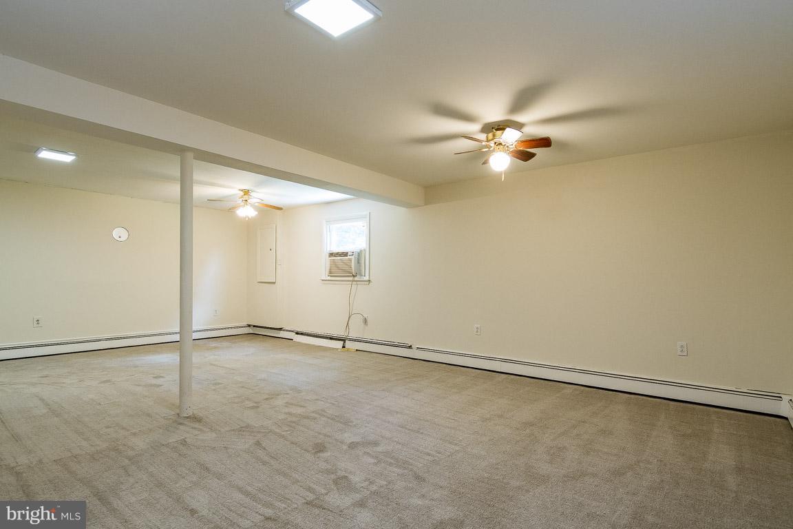 6611 Davis Ford Road Manassas, VA 20111 - Photo 25 of 30 Bedroom