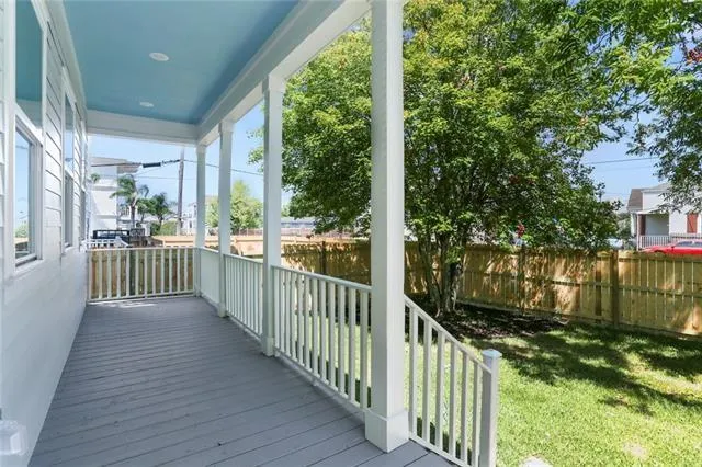 $2,400 | 2533 Amelia Street, New Orleans, LA 70115