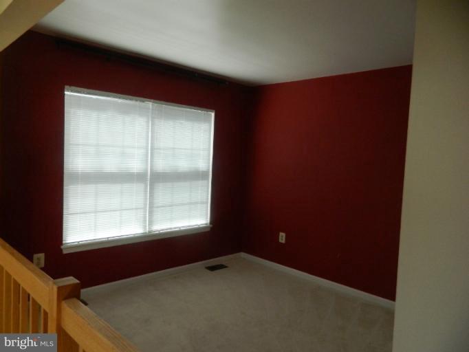 1507 Hugo Circle Silver Spring, MD 20906 - Photo 5 of 19 Bedroom