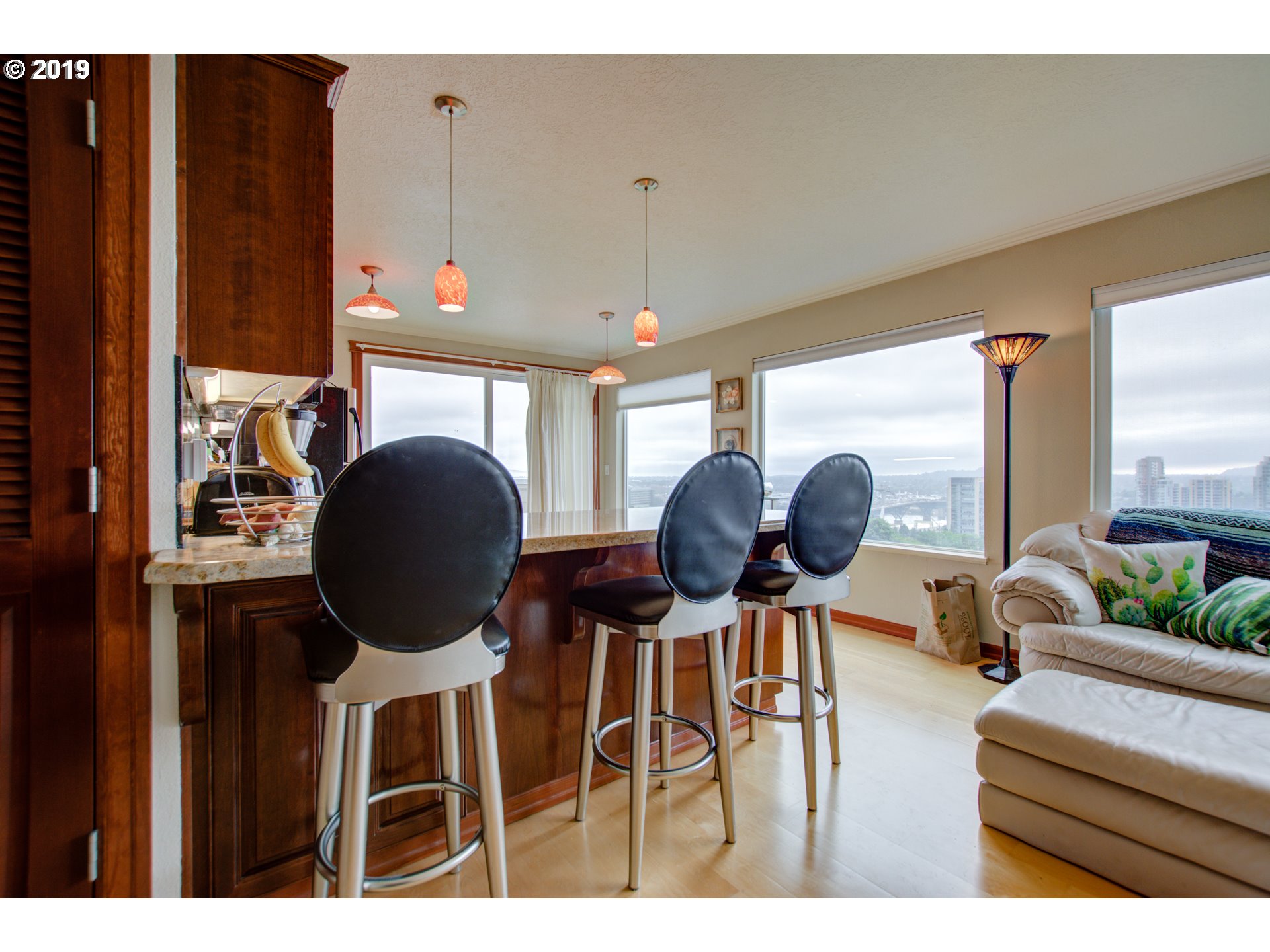 3701 Southwest Condor Avenue, Unit U2 Portland, OR 97239 - Photo 11 of 28 Gallery Image 11