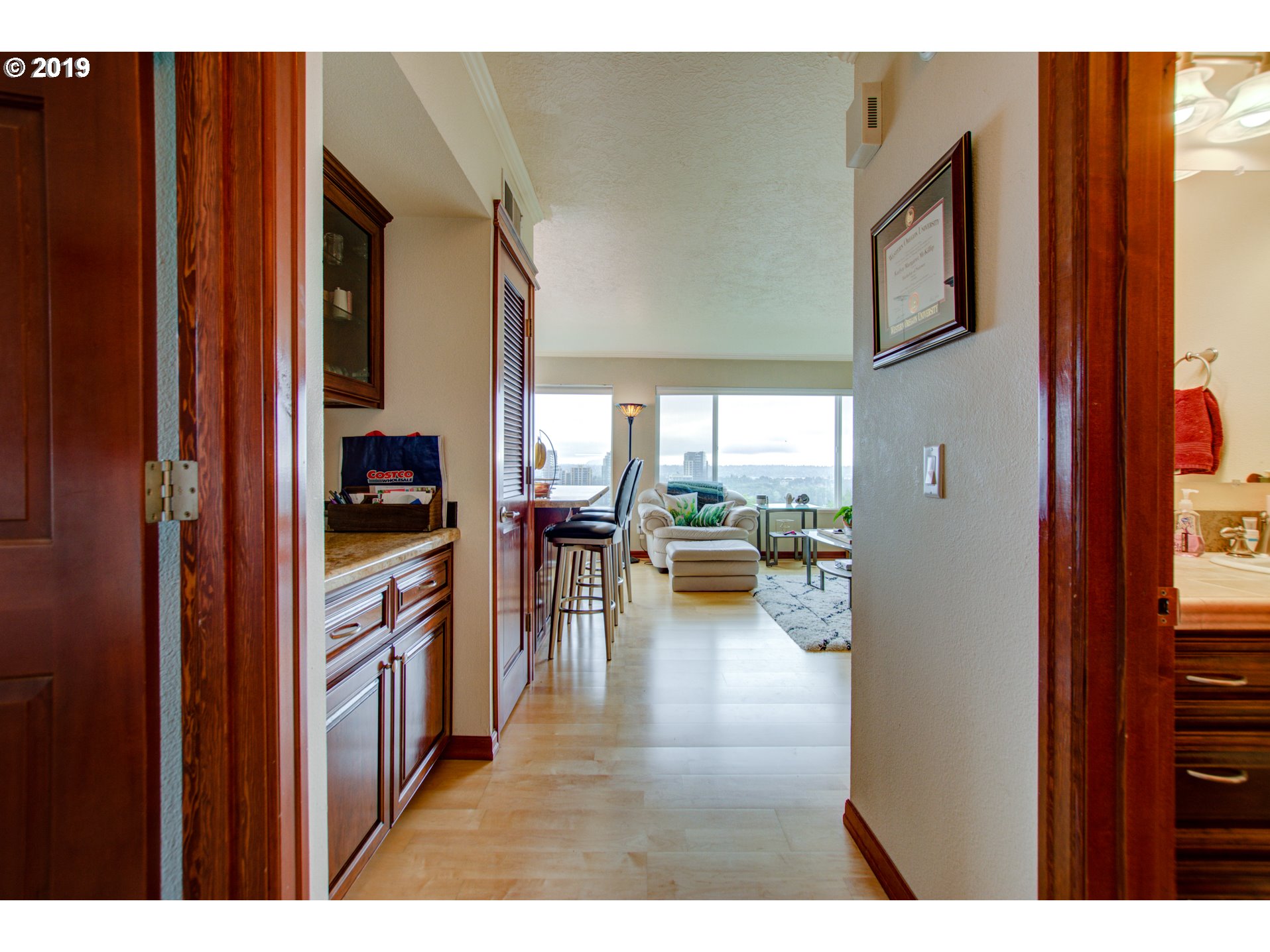 3701 Southwest Condor Avenue, Unit U2 Portland, OR 97239 - Photo 2 of 28 Gallery Image 2