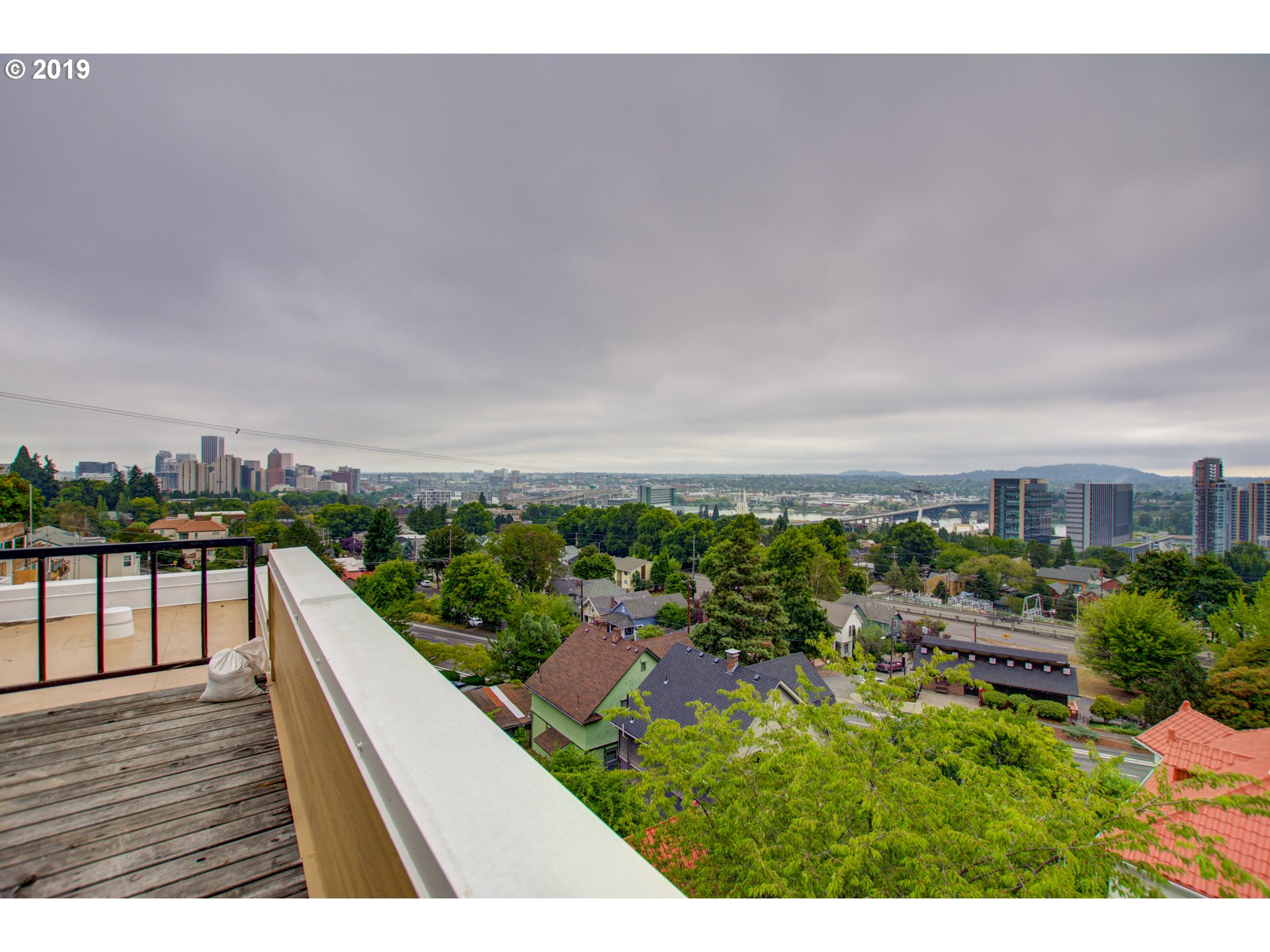 3701 Southwest Condor Avenue, Unit U2 Portland, OR 97239 - Photo 24 of 28 Gallery Image 24