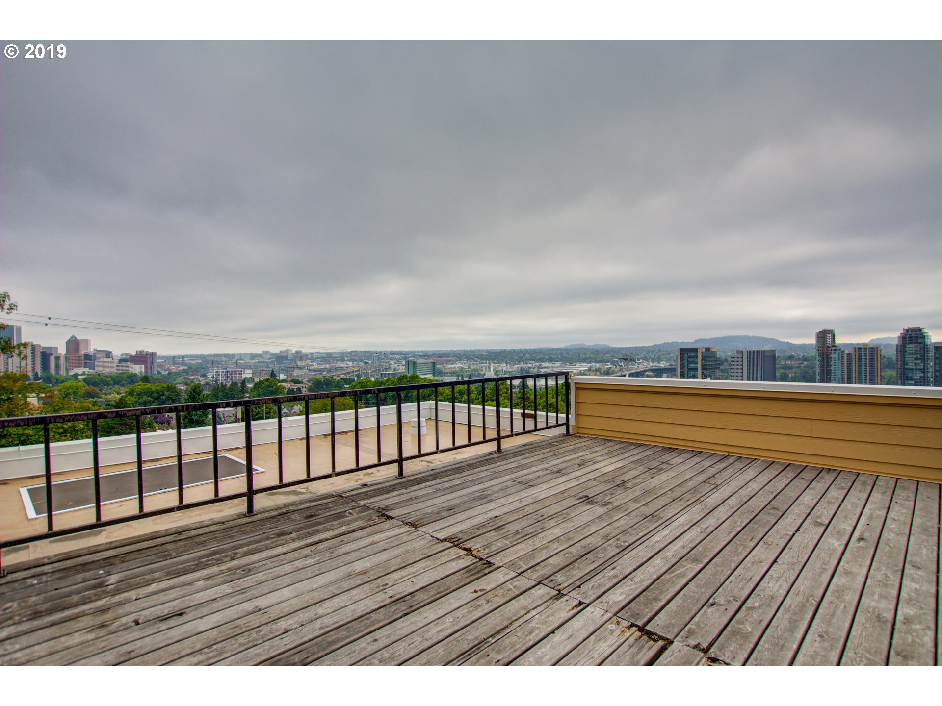 3701 Southwest Condor Avenue, Unit U2 Portland, OR 97239 - Photo 27 of 28 Gallery Image 27