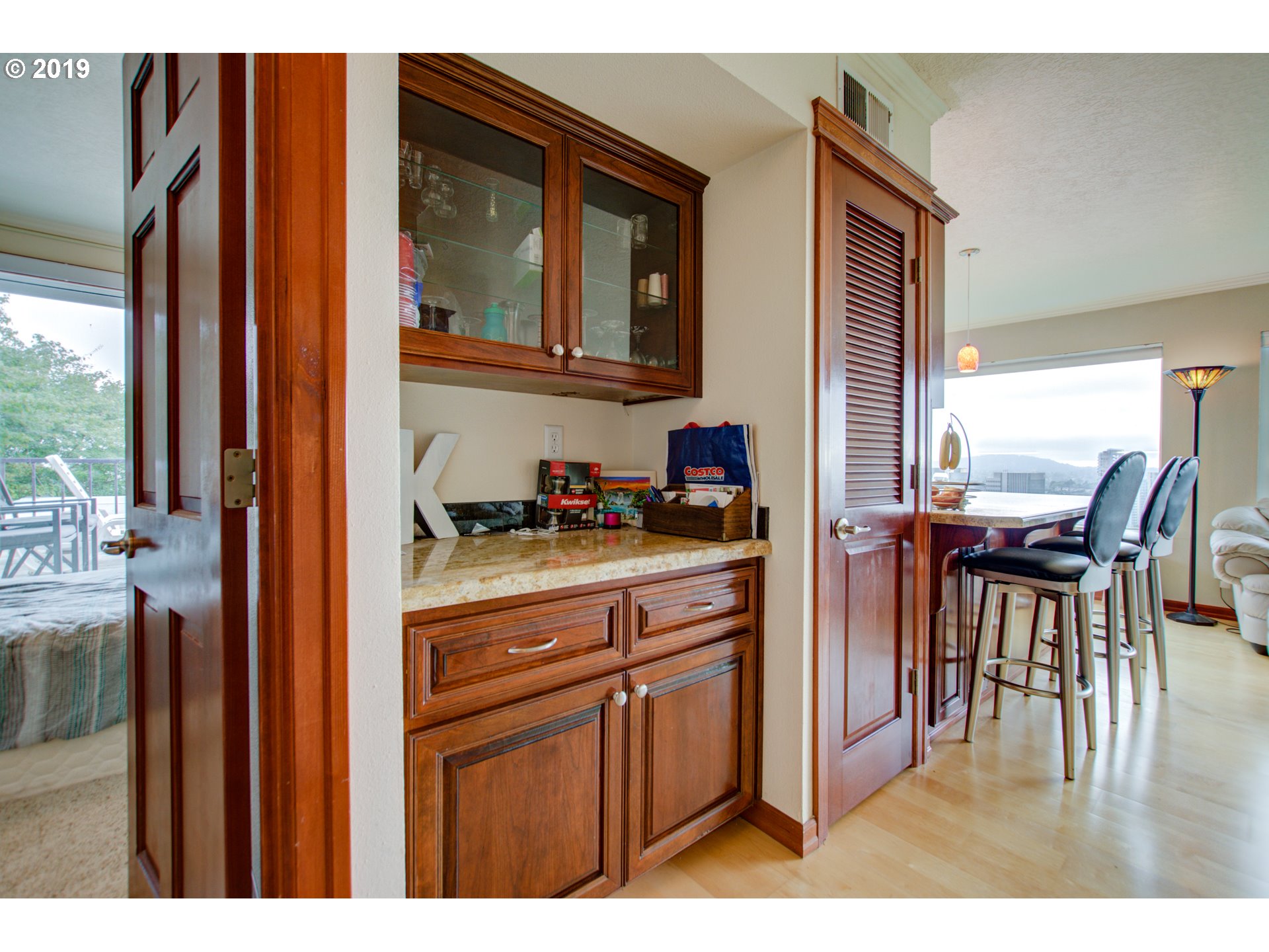 3701 Southwest Condor Avenue, Unit U2 Portland, OR 97239 - Photo 3 of 28 Gallery Image 3