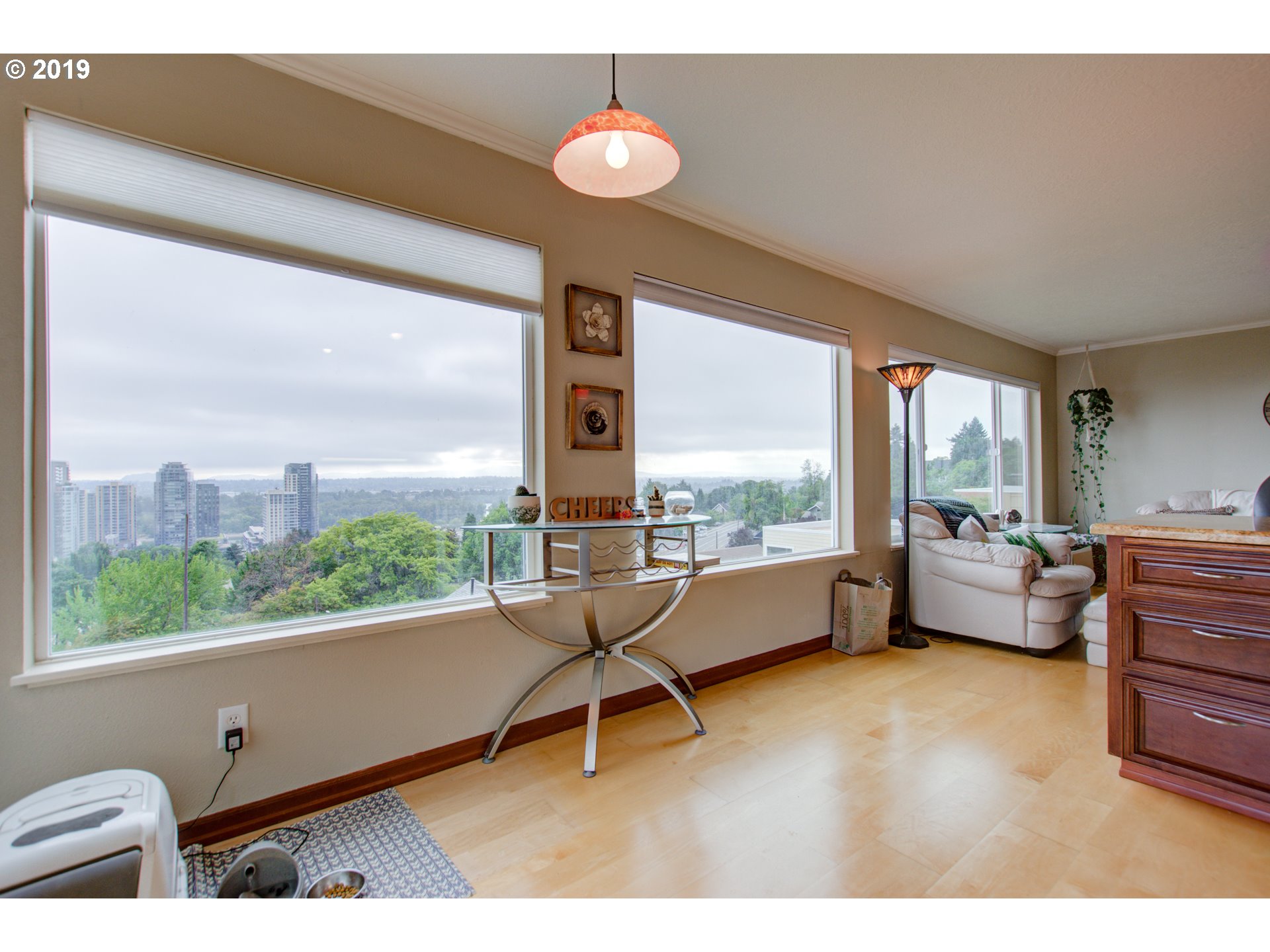 3701 Southwest Condor Avenue, Unit U2 Portland, OR 97239 - Photo 7 of 28 Gallery Image 7