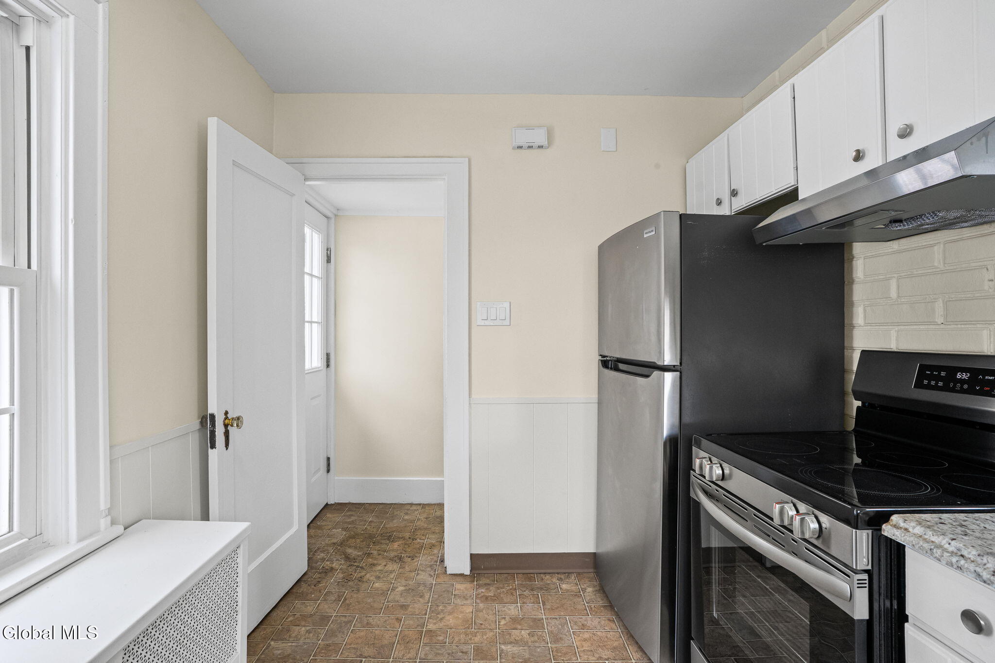 7 Westlane Road Brunswick, NY 12180 - Photo 6 of 32 8-web-or-mls-7-westlane-rd