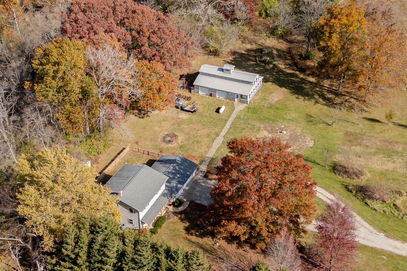 7773 Carl Springs Road Wapella, IL 61777 - Photo 34 of 37 Gallery Image 34