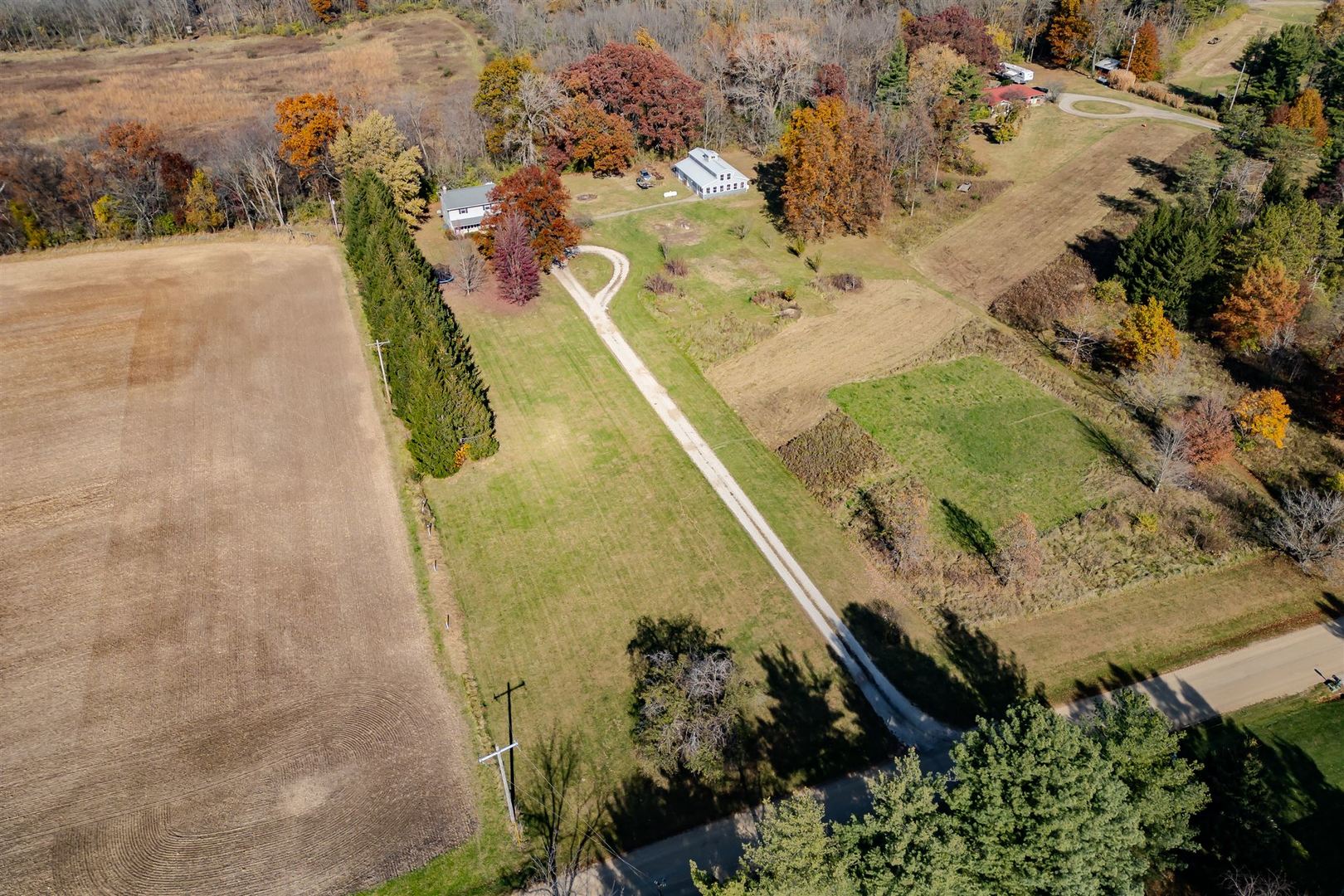 7773 Carl Springs Road Wapella, IL 61777 - Photo 35 of 37 Gallery Image 35