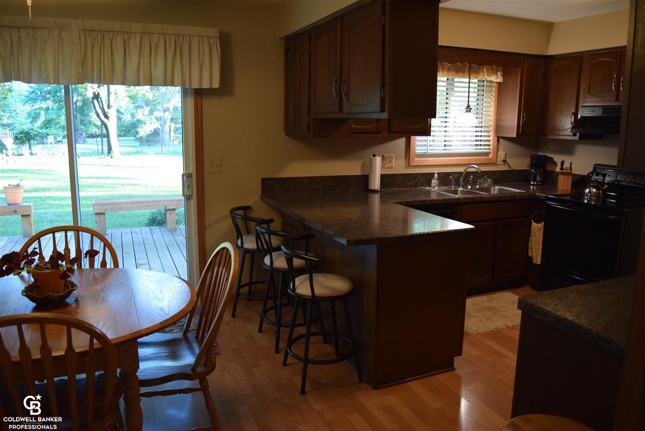 886 Beryl Court Rochester, MI 48307 - Photo 6 of 33 31297656-5.JPG