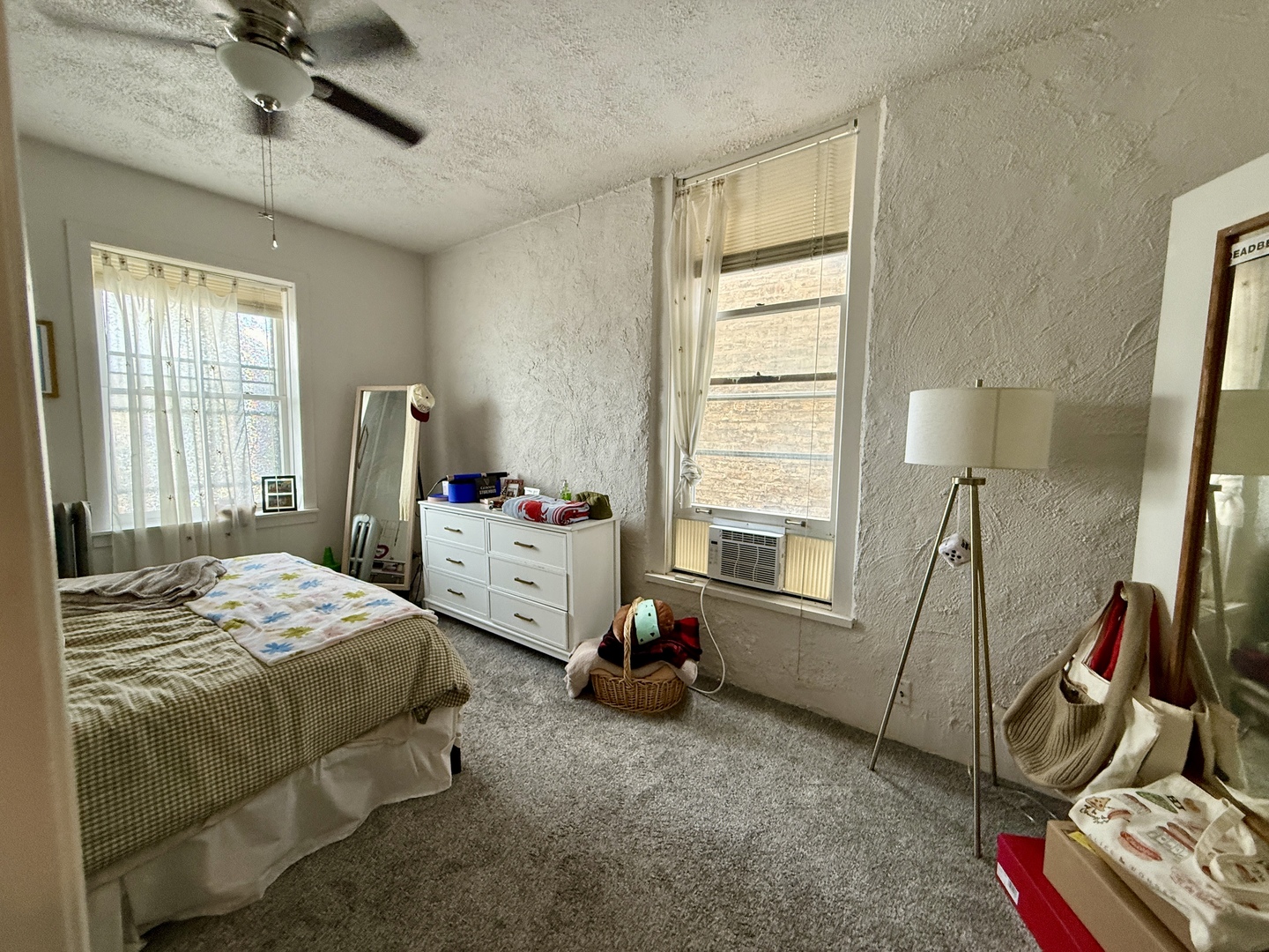 1132 West Addison Street, Unit 2 Chicago, IL 60613 - Photo 11 of 19