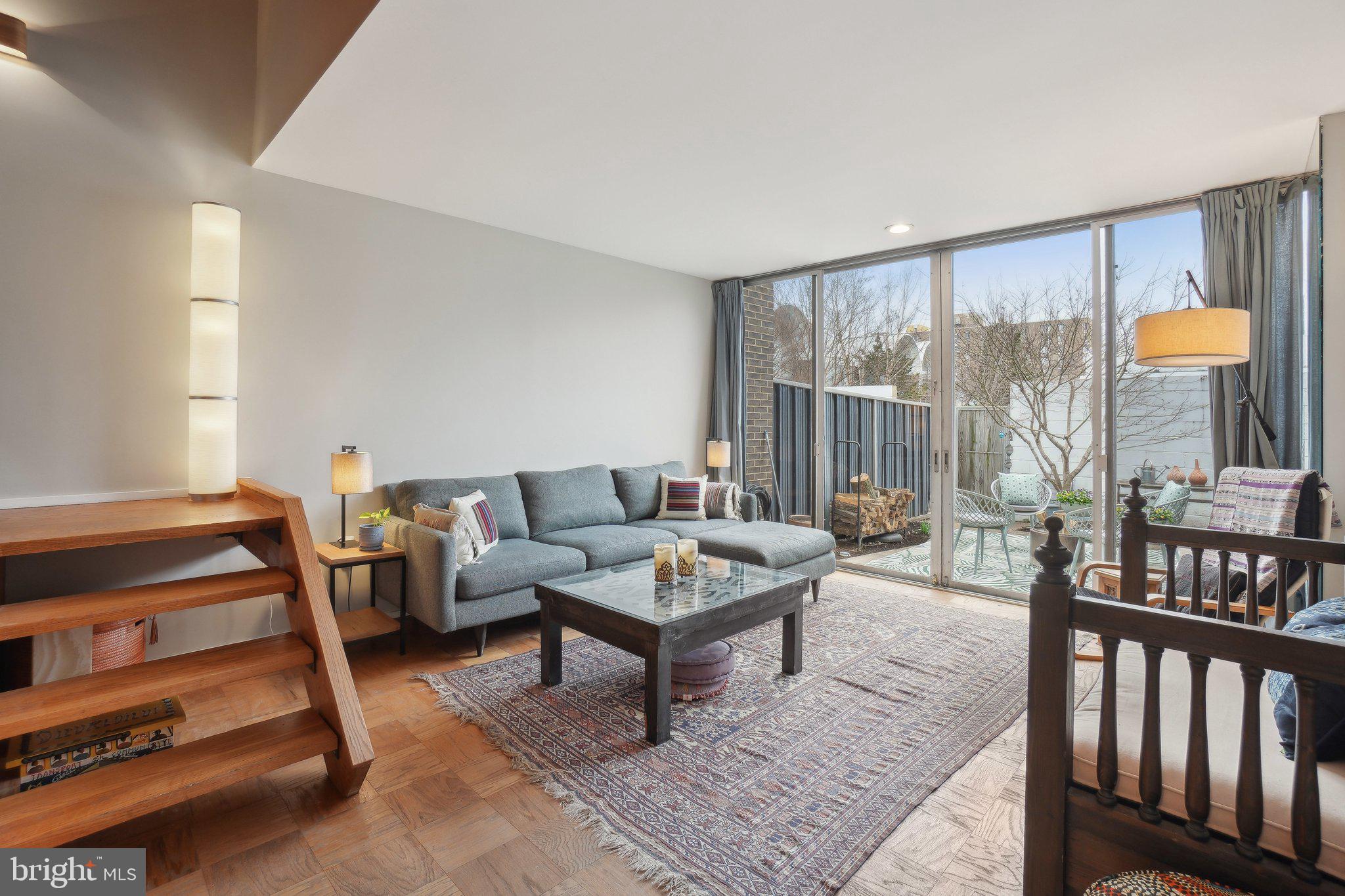 1342 4th Street Southwest Washington, DC 20024 - Photo 5 of 51 Floor to ceiling windows