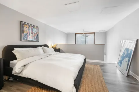 $299,900 | 1221 North Dearborn Parkway, Unit 1605S, Chicago, IL 60610