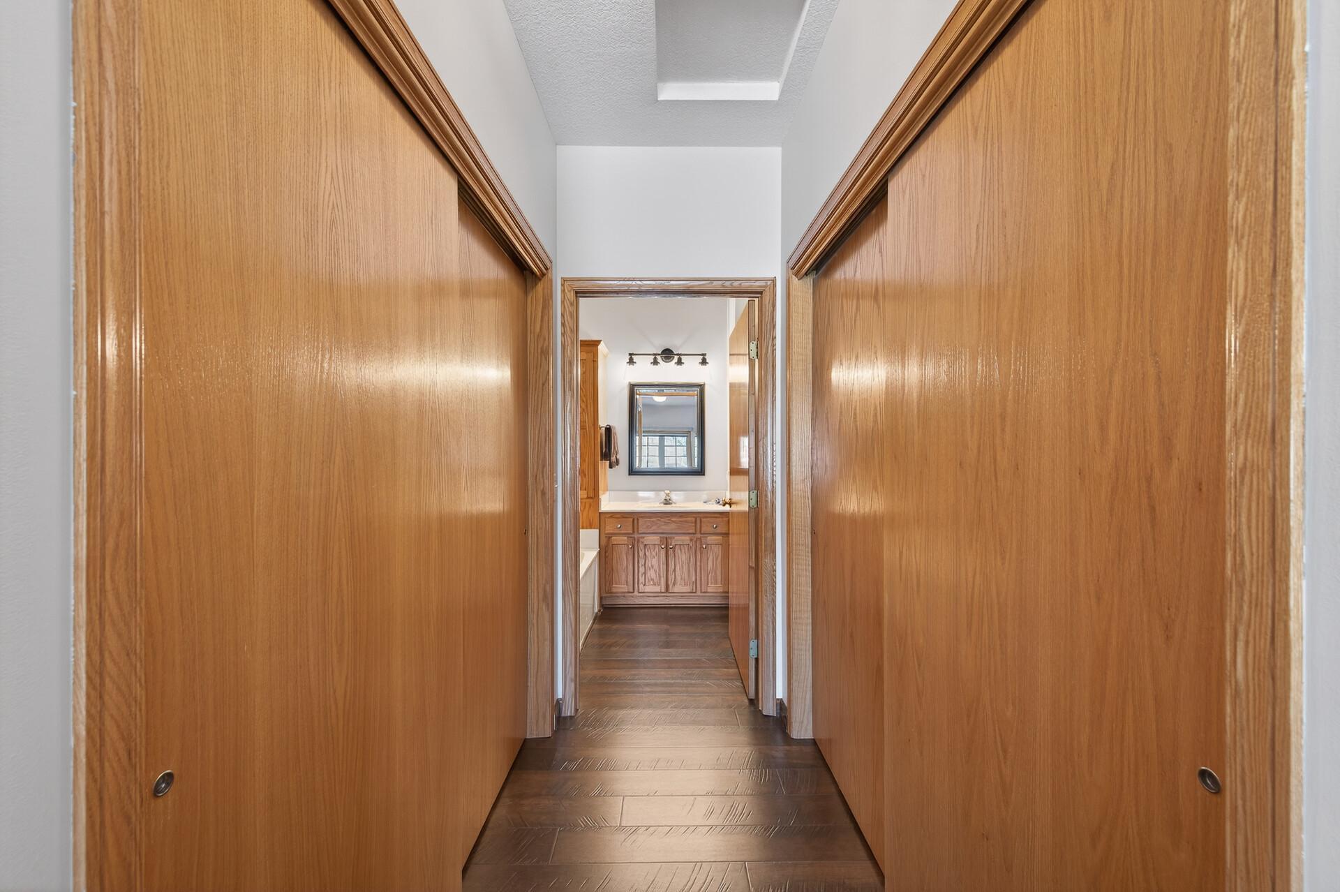 367 Allen Avenue Little Canada, MN 55117 - Photo 14 of 30