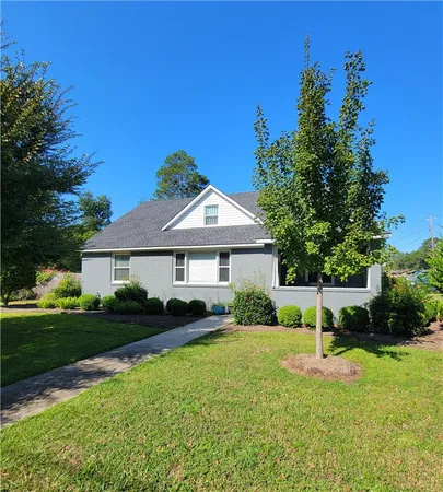 $312,000 | 515 Grady Street, Blackshear, GA 31516