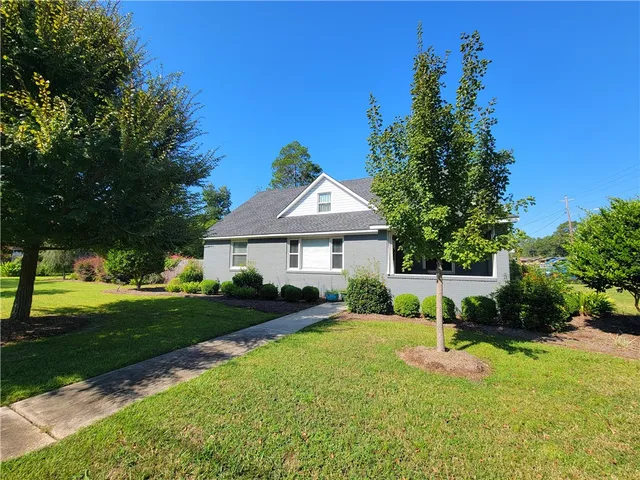 $339,000 | 515 Grady Street, Blackshear, GA 31516