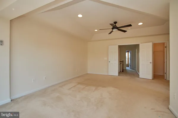 $3,600 | 42649 Macauley Place, Ashburn, VA 20148