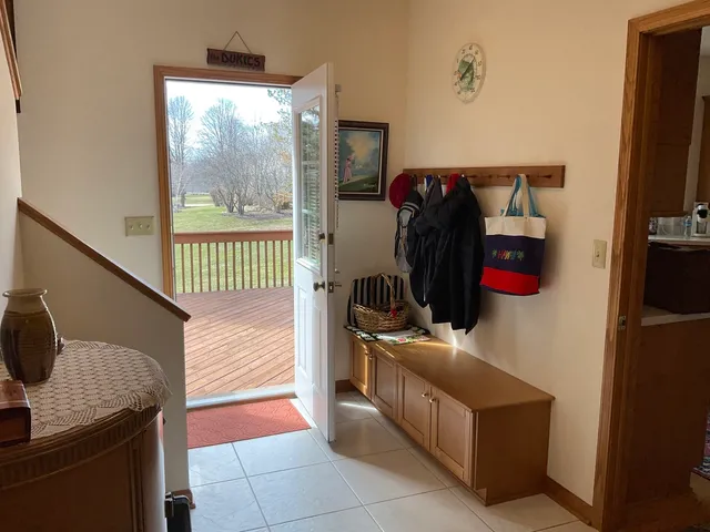 $980,000 | 5 Harvest Glen Court, Hawthorn Woods, IL 60047