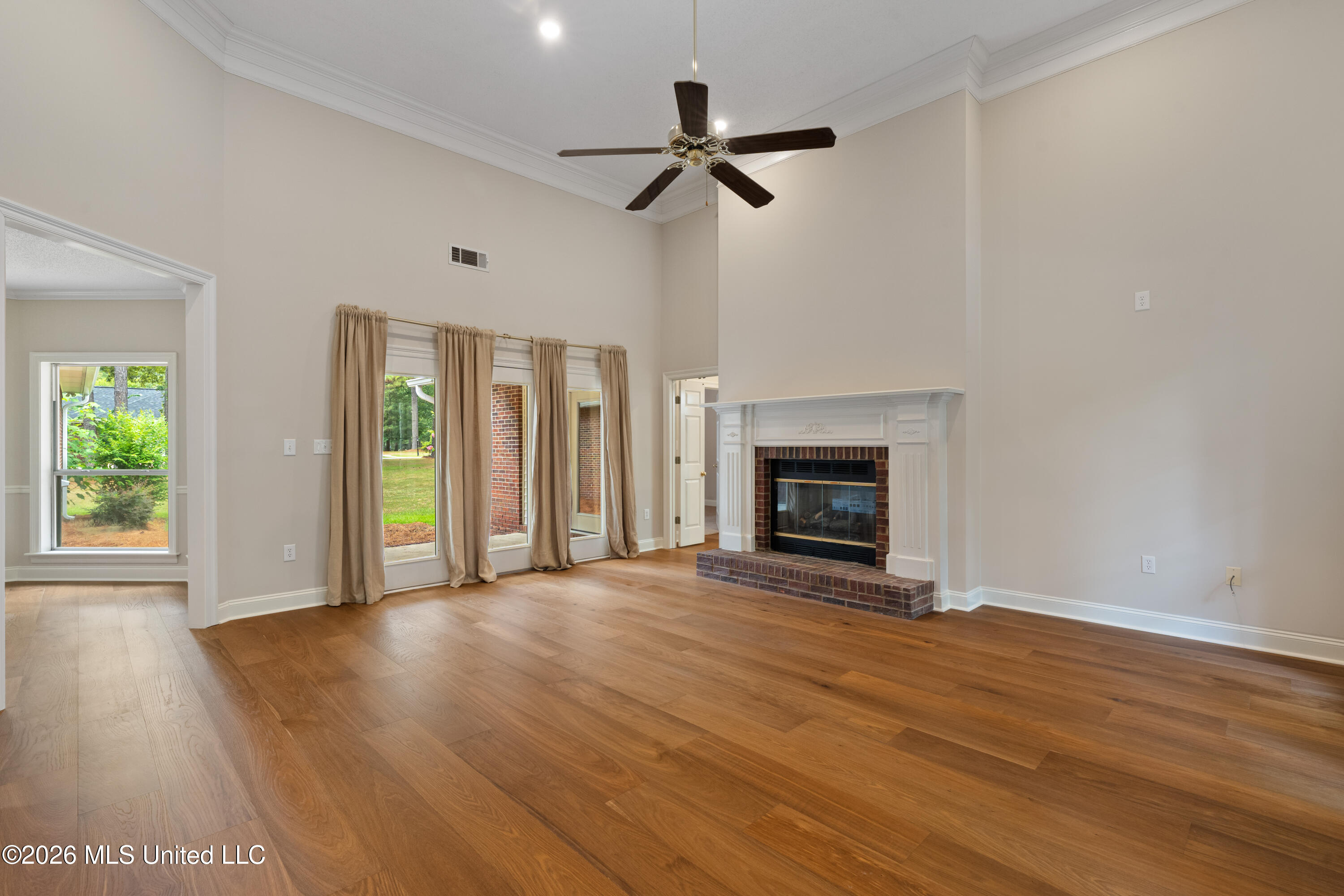 4 Woodleaf Street Hattiesburg, MS 39402 - Photo 6 of 41 4_Woodleaf_St-7