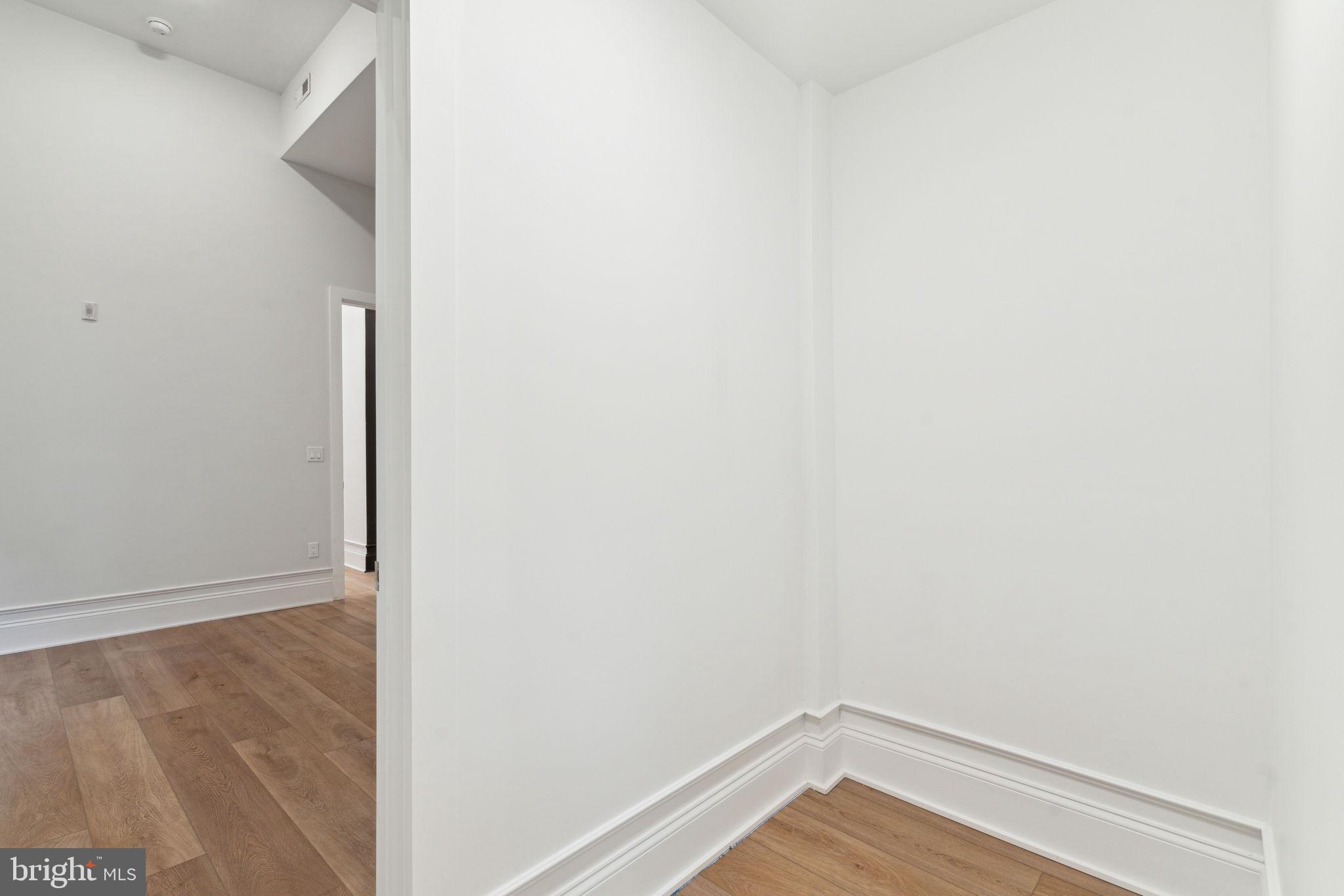1822 Chestnut Street, Unit 3R Philadelphia, PA 19103 - Photo 20 of 27
